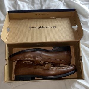 G.H. BASS & Co. Dress Shoes